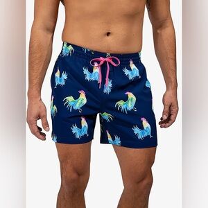 Chubbies classic swim trunks in ‘The Fowl Plays’ print. 5.5 inch inseam. NWT!